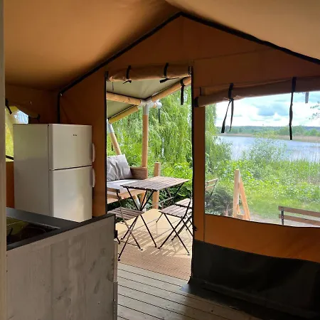 'Glamping' Angelzelt Am See Mit Steg Und Boot Blankensee  Extérieur photo